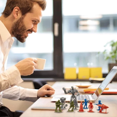 Toynk Fallout Nanoforce Series 1 Army Builder Figure Collection - Boxed Volume 2 - Image 5