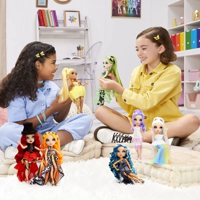 Rainbow High Fantastic Fashion Sunny Madison 11" Fashion Doll W/ Playset - Image 6