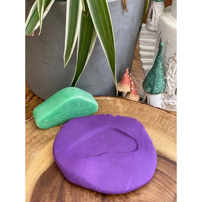 Yellow Door Little Lands β Fantasy Figures, Set Of 8 Stone Figures - Image 5